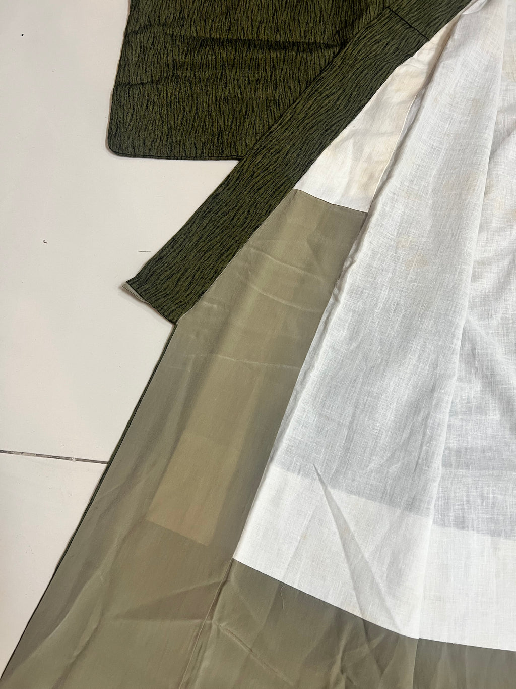 Vintage Japanese Kimono Nagagi — Olive Khaki Chirimen Texture