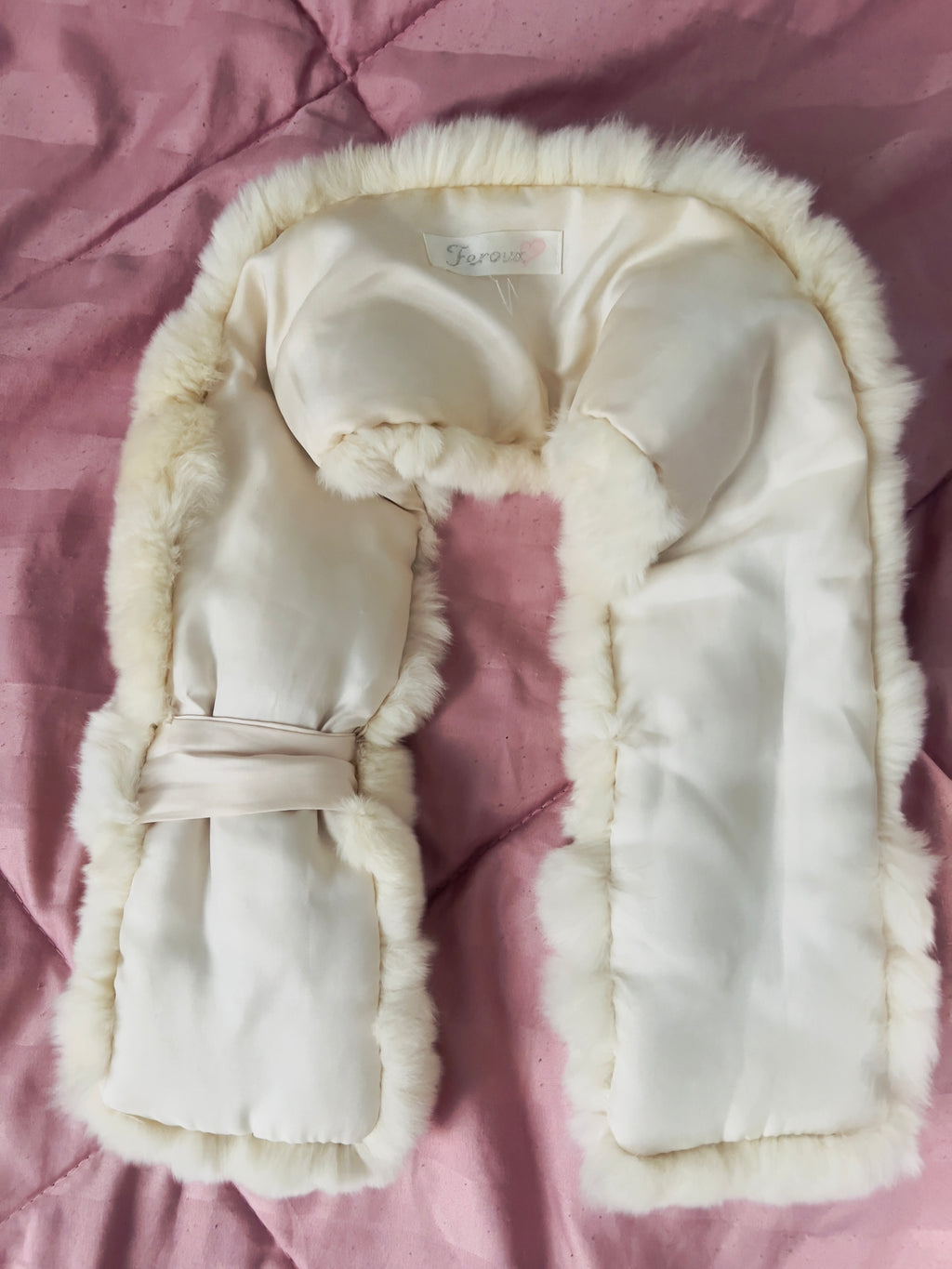 Vintage Feroux Ivory Rabbit Fur Stole / Hat — Japanese Brand — One Size