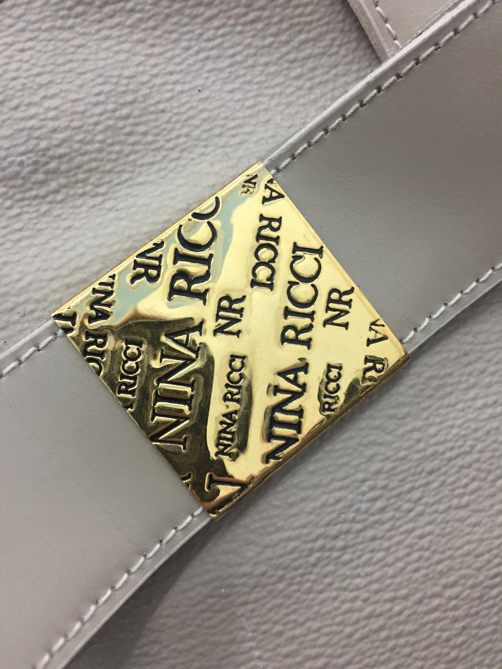 Rare vintage Nina Ricci beige leather bag