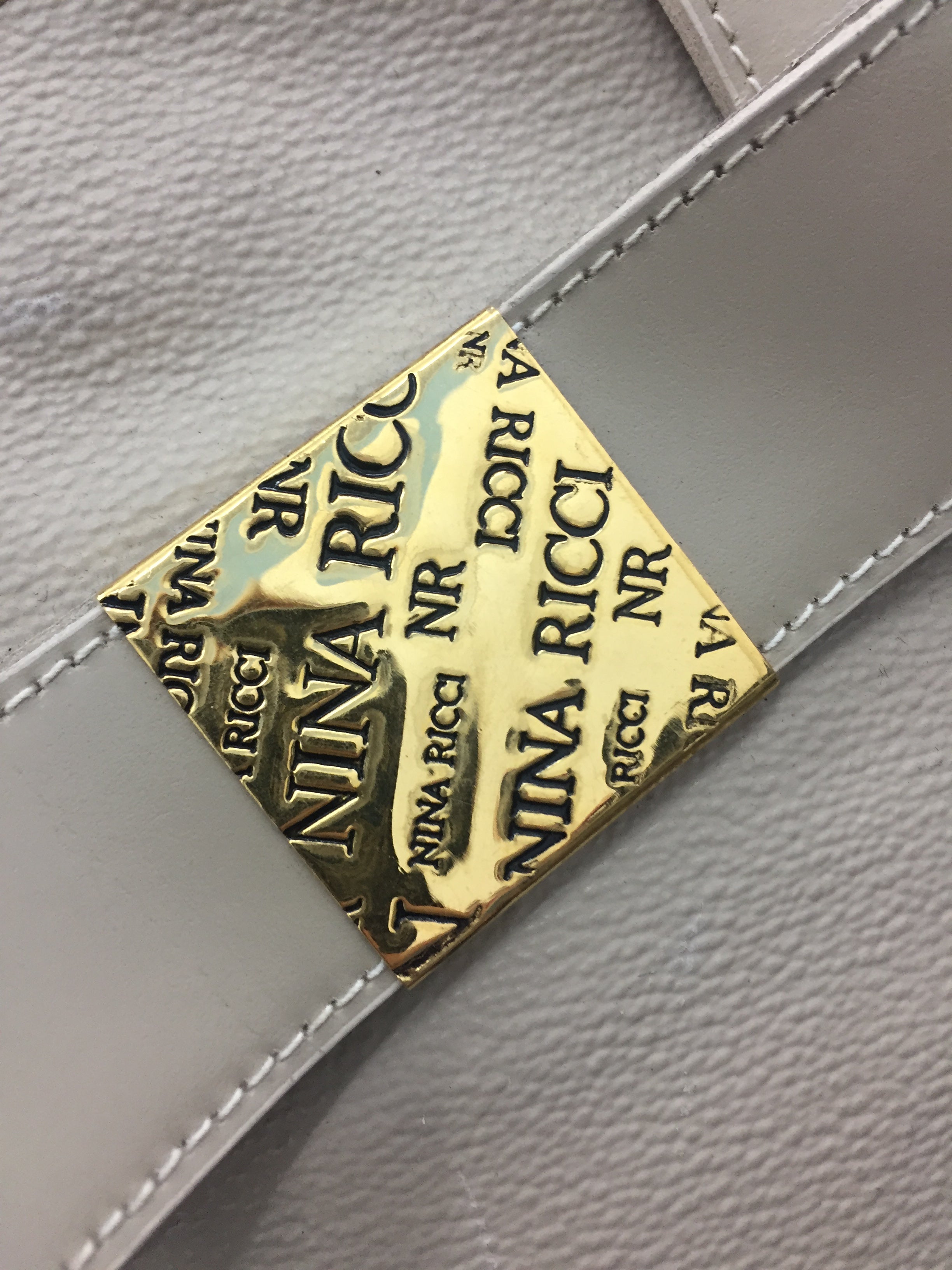 Rare vintage Nina Ricci beige leather bag