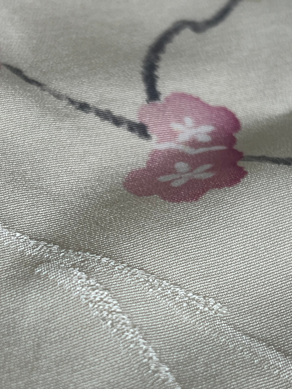 Vintage Japanese Haori Jacket Ivory Silk Cherry Blossom Floral Pattern Embroidered Kimono