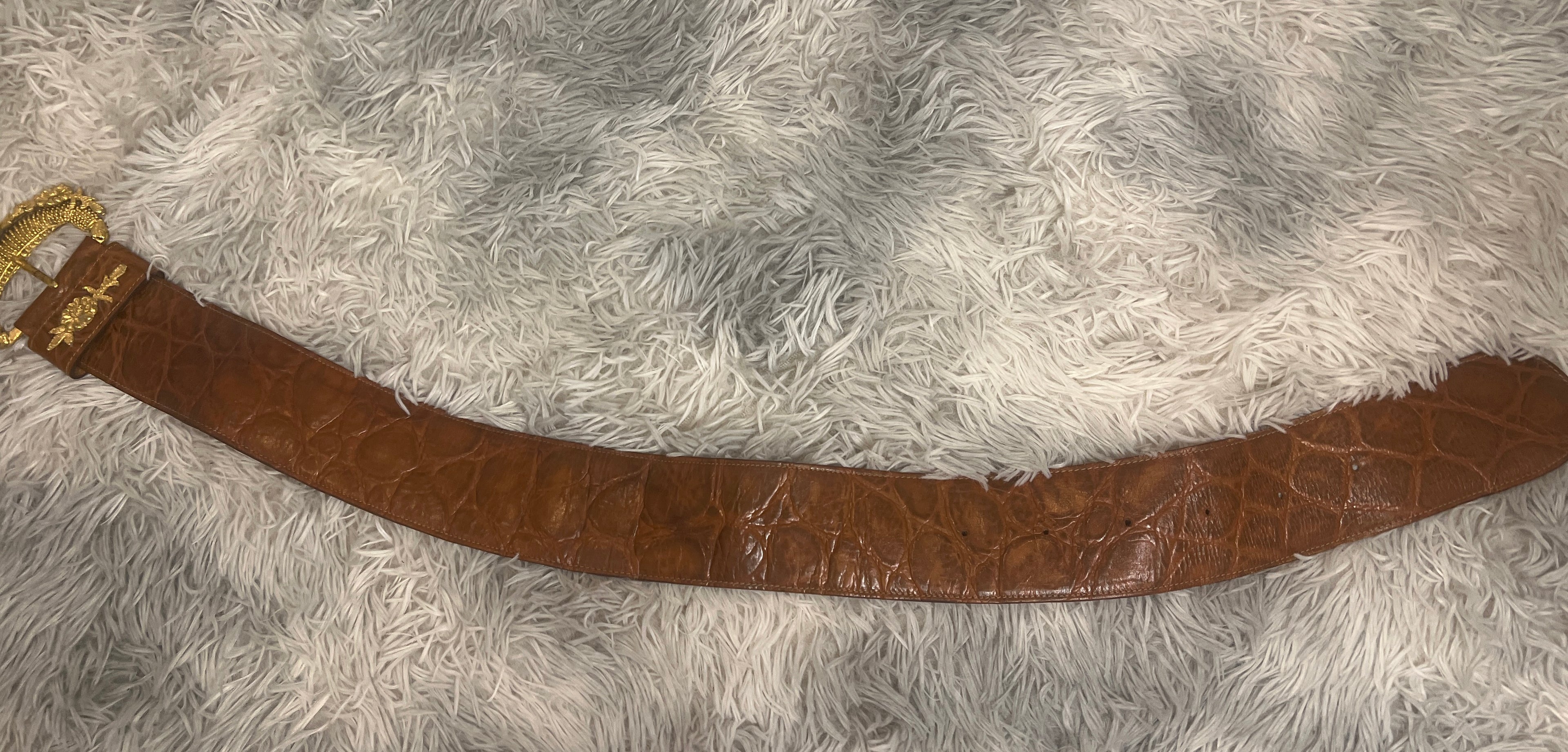 Vintage brown leather belt with gold buckle Made in Italy