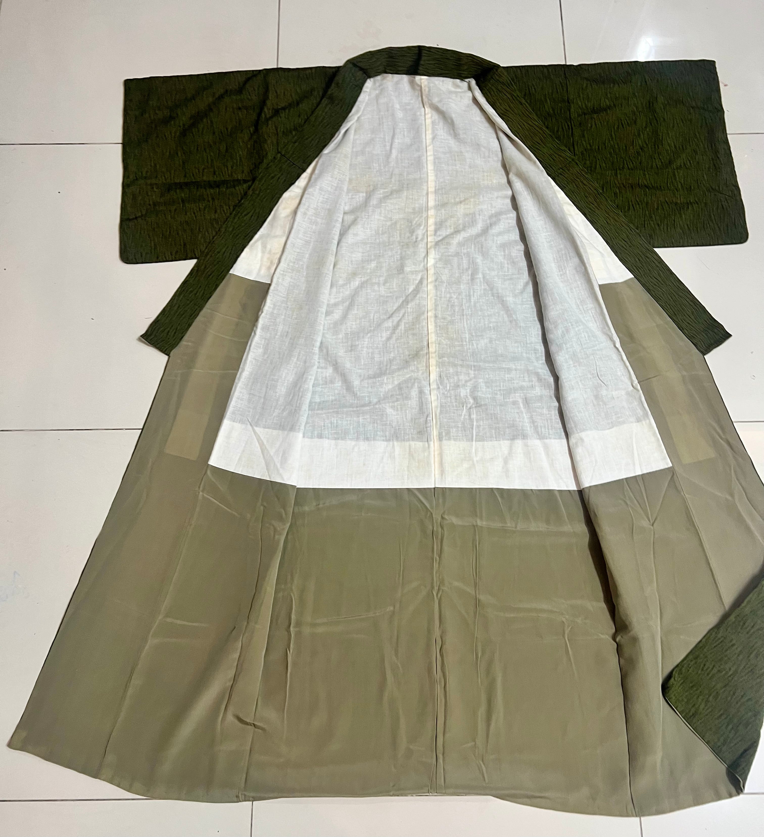 Vintage Japanese Kimono Nagagi — Olive Khaki Chirimen Texture