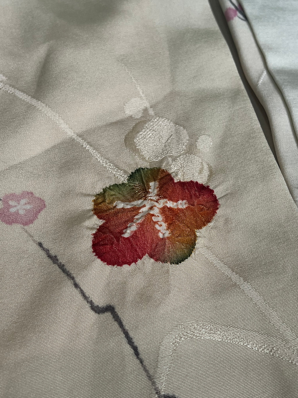 Vintage Japanese Haori Jacket Ivory Silk Cherry Blossom Floral Pattern Embroidered Kimono