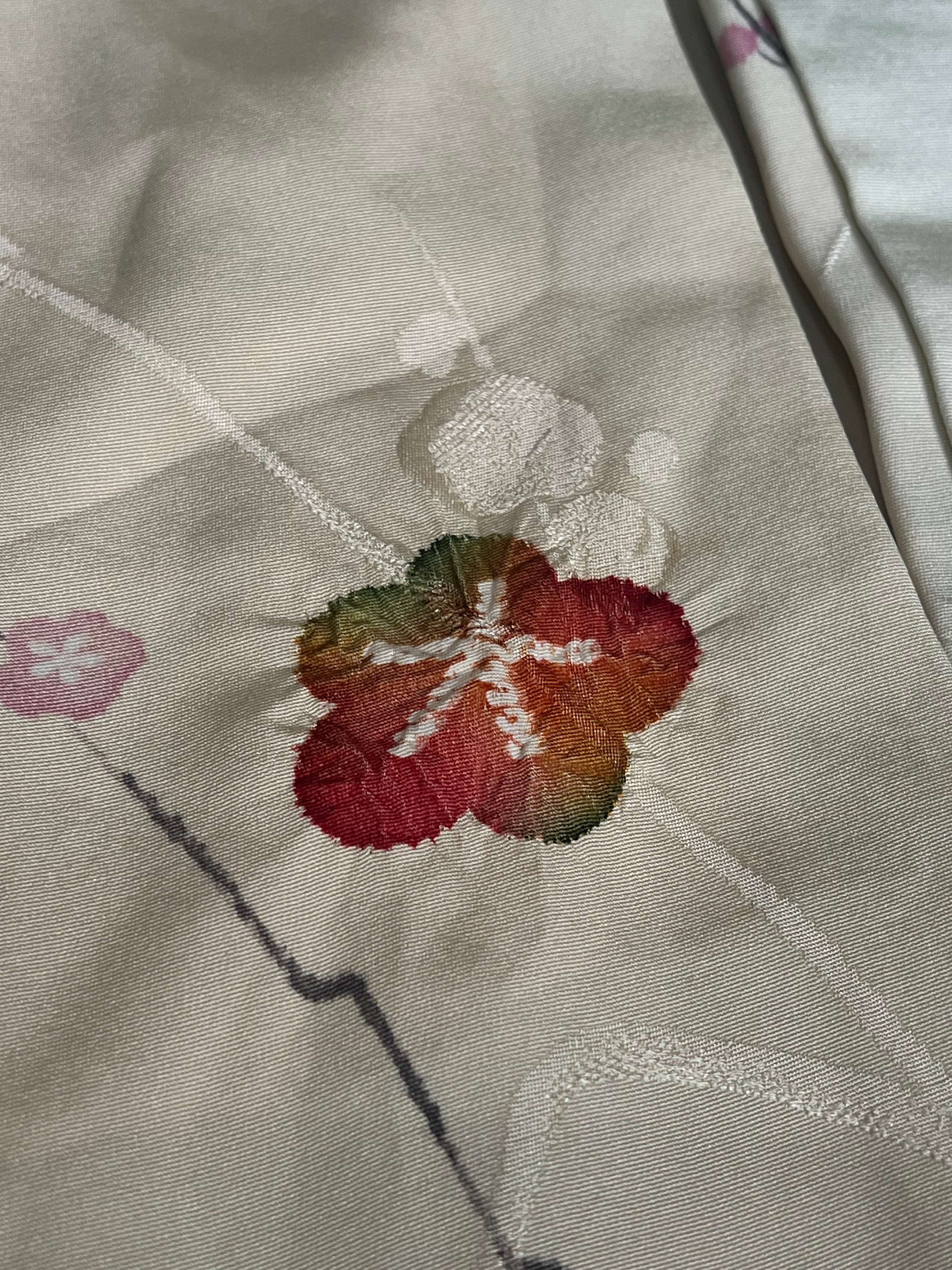 Vintage Japanese Haori Jacket Ivory Silk Cherry Blossom Floral Pattern Embroidered Kimono